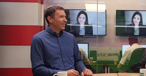 מתן כהנא: "אנחנו בתחושה שהרב רפי גורר רגלים"