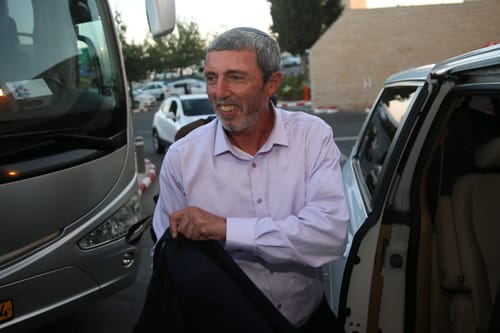 משא ומתן דחוק: לחץ על הרב רפי לוותר על תיק ירושלים