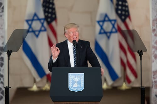 טראמפ: "לעולם לא יהיה לאיראן נשק גרעיני"