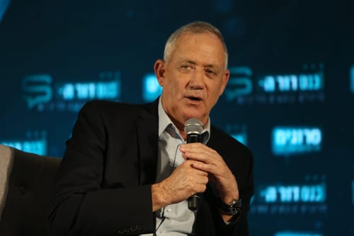 גנץ: "השפיות ניצחה, חשפנו את ההונאה של נתניהו"