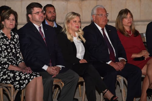 "קשר עמוק" | שרה נתניהו בטקס זיכרון לאסון התאומים