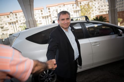 "חבל שהשימוע לא פומבי, לראה"מ אין מה להסתיר"
