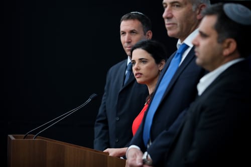 חלוקת התפקידים המסתמנת בימינה לכנסת