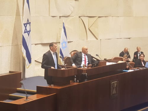 נאום בכורה בכנסת: מתן כהנא פונה לציונות הדתית
