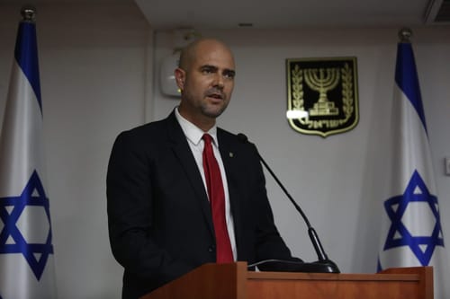 שר המשפטים תוקף: יש פרקליטות בתוך הפרקליטות