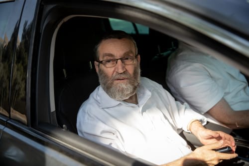 גפני מבהיר: "לא תהיה שום פשרה בנושאים הדתיים"