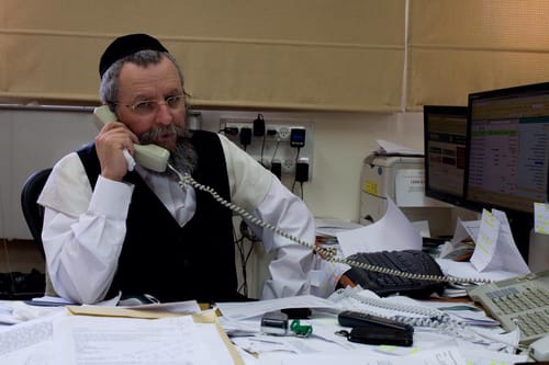 האירוע בוטל? זה הסכום שתרמו עם ישראל לרב פירר