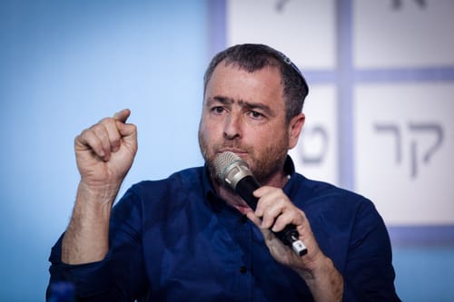 "עשה טעות" | כתב הארץ מאיים לתבוע את ריקלין
