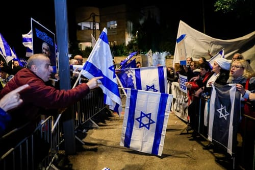 רק הימין יכול אבל שכח איך והגיע זמן להיזכר