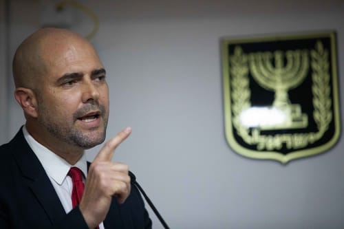 אמיר אוחנה: אשקול להקים ועדה שתבדוק את שי ניצן