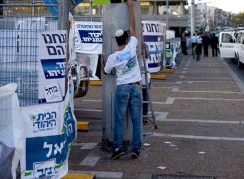 בוגר נוער גוש קטיף יוזם: מגייסים 61 לגוש הימין