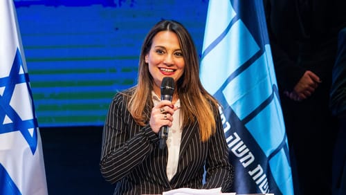 השרה יפעת שאשא ביטון חזרה בה מההתפטרות