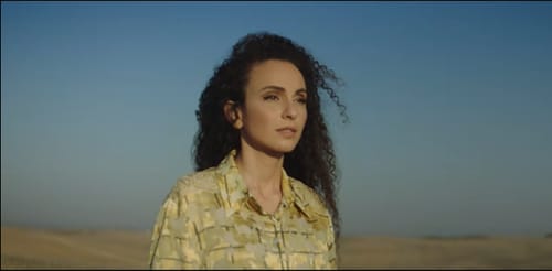 #קצת אחר(ת): יובל דיין בשיר יוצא דופן. צפו
