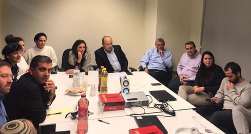 דילמה קשה של ימינה: זהות יהודית או ימין אידאולוגי?