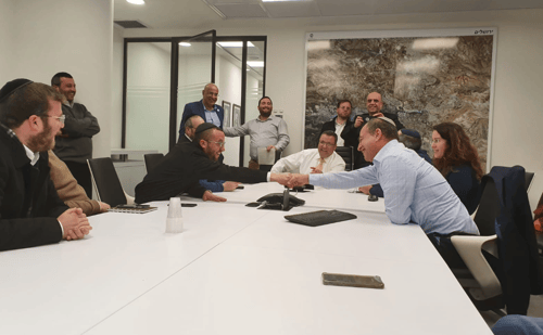 הושג פתרון לסכסוך בית הכנסת בגבעת המבתר