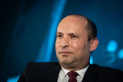 בנט הודיע על קיצוץ של 20% משכרו