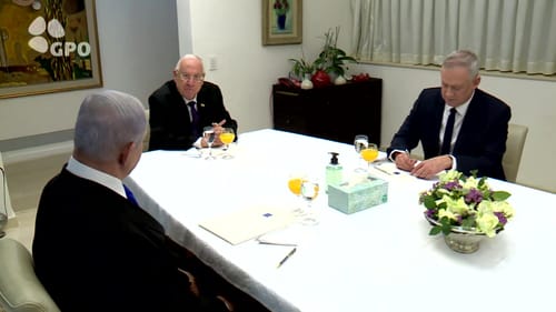 נתניהו וגנץ שוחחו על הקמת ממשלת חירום