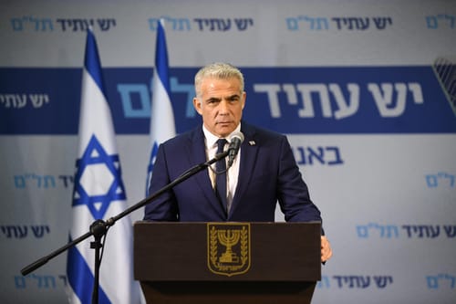 לפיד תוקף: הממשלה תתפרק מוקדם יותר מהצפוי