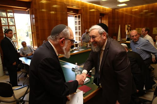 הרב חיים אמסלם: "התגייס כגיבור לשדה הגיור"