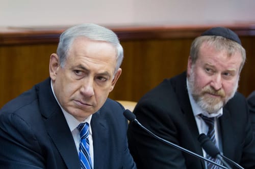 מכתבים שיכולים לשפוך אור על תיק 4000 נקבעו כחסויים