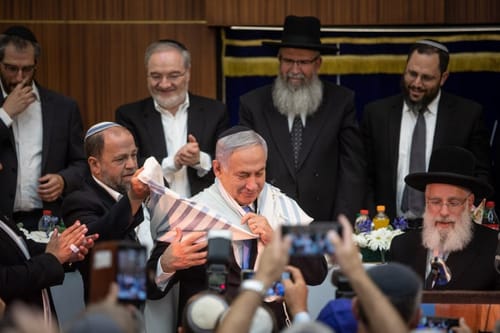 נתניהו הכריע: ובתי הכנסת נפתחו
