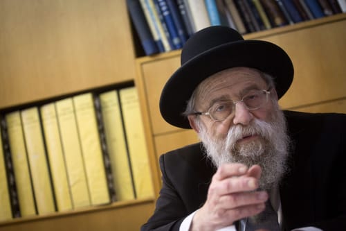 ליאון: "תומך בכהונת הרב שטרן, הדבר לא תלוי בי"