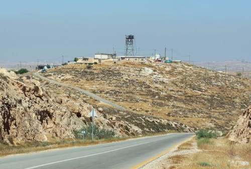 בהר חברון זועמים: צה"ל פתח ציר מרכזי לערבים