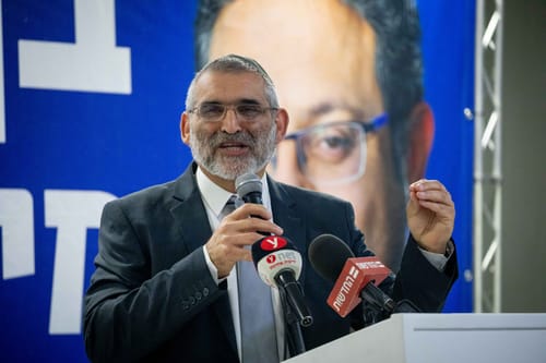 מיכאל בן ארי: שמח על העתירה שהוגשה נגדי