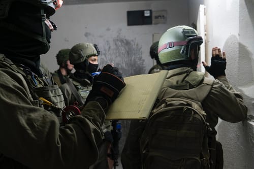צה"ל נערך להרס בית המחבל שרצח את עמית בן יגאל