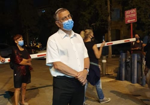 הרב בני לאו לאמיר השכל: "עד כאן; תתנצל"