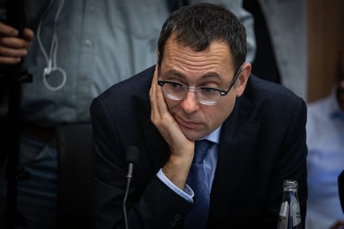 קורונה בכנסת | יו"ר ועדת החוץ והביטחון נכנס לבידוד