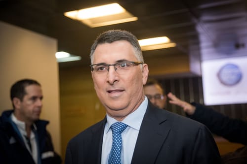 כאוס בליכוד | סער נגד זהר: לא משכנעים על ידי איומים
