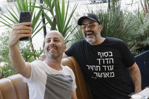 היוזמה המרגשת של עלי בוטנר למען הנגנים שלו