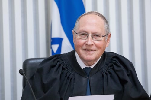 השופט רובינשטיין: צריך להגביל את כהונת רה"מ