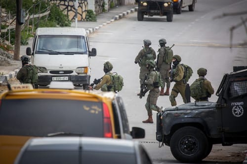 ניסיון פיגוע באריאל: לוחמי צה"ל ירו במחבל ועצרו אותו