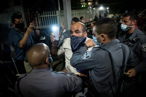 נגיף שנאת הזר: הוא לא פחות מסוכן מקורונה