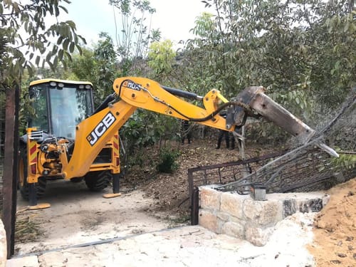 מאבק בשוד עתיקות: נהרסה בנייה לא חוקית בחאן א-לובן