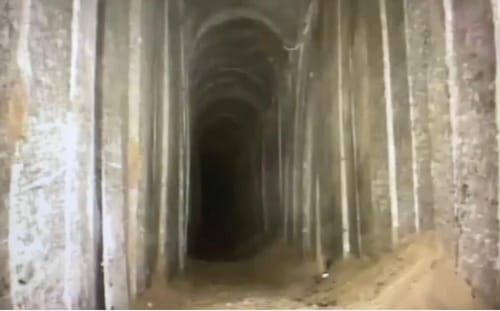 צה"ל חשף את המנהרה שהתגלתה בדרום. צפו בתיעוד