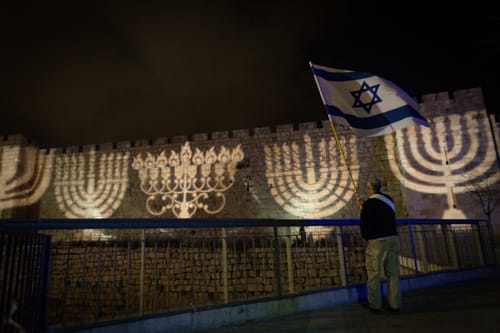 חוגגים בירושלים: פסטיבל "חנוכליים" יוצא לדרך