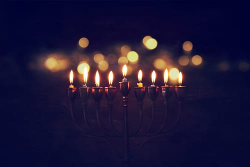 שמונה נקודות של אור לקחת איתנו מהחג