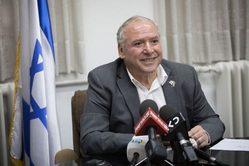 "כאדם מסורתי" | אמסלם: למצוא תאריך אחר לפרימריז