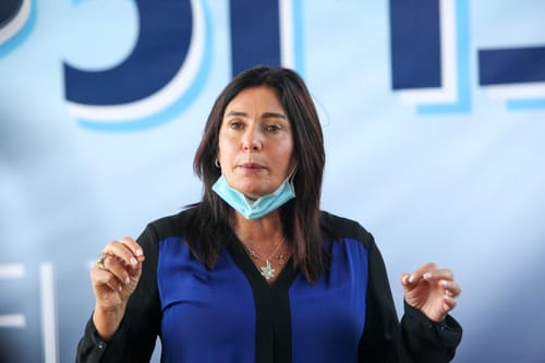 מירי רגב למועמדת של סער: "סבא שלך מתהפך בקברו"