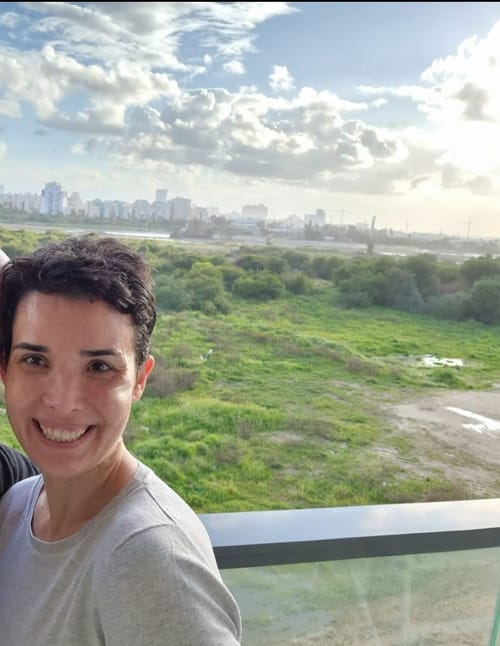 אחרי התופת שירה איסקוב תצעד בשבוע האופנה תל אביב