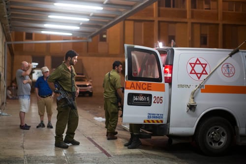 לוחם צה"ל נפצע קשה מירי בראשו