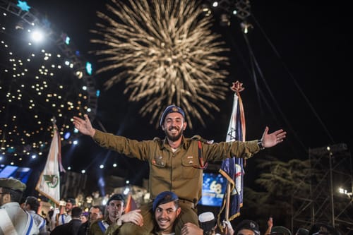 מהאמנים ועד המגבלות: מה יהיה בטקס המשואות ה-73?