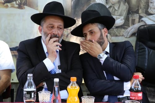 לאן שולח את ילדיו מועמד ש"ס שהיה אמון על החינוך?