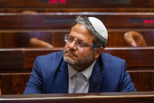 בן גביר: "מכבד את הרב טאו, אבל נוהג כרבותיי"