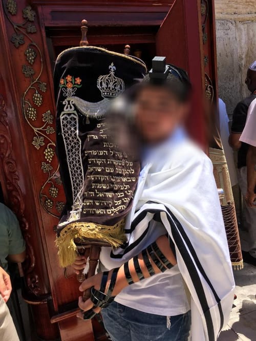מהכפר לכותל: עשרות ילדים נערכים לבר מצווה