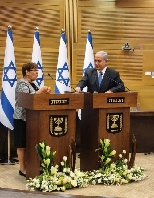לאחר ההפסד: מרים פרץ ממשיכה לרגש