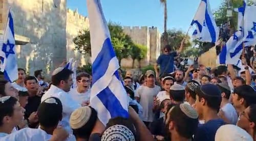 בר-לב החליט: מצעד הדגלים יתקיים במתווה הקבוע